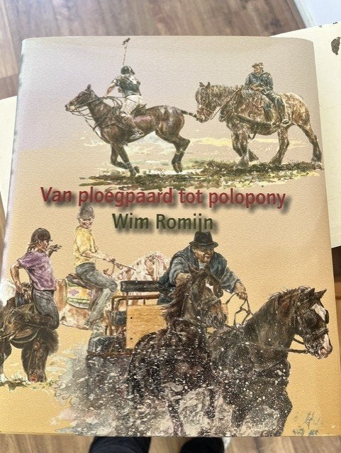 Boek van ploegpaard tot polopony, Ophalen of Verzenden, Zo goed als nieuw, Paarden of Pony's