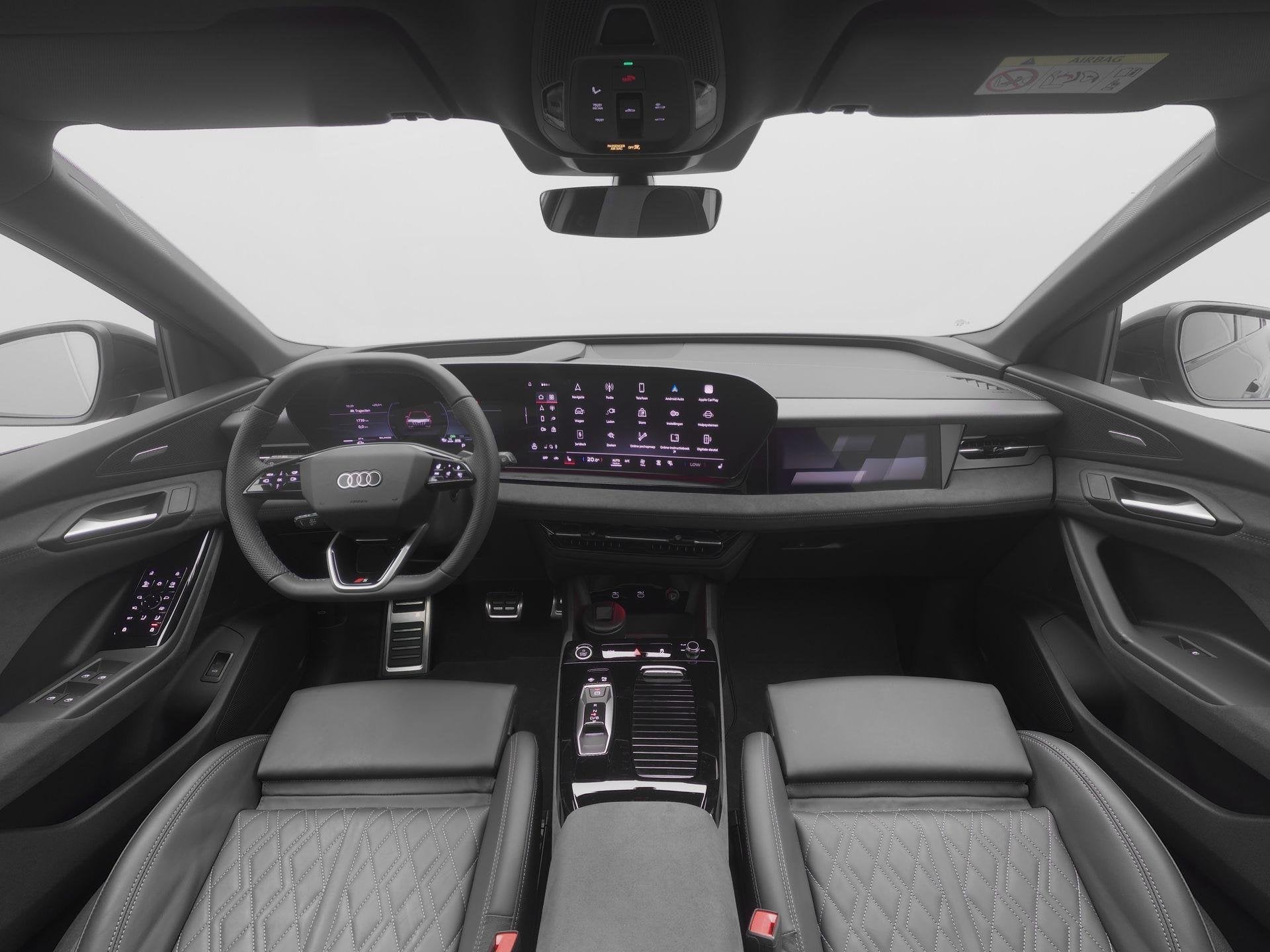 Audi Q6 e-tron S edition 83 kWh 252pk | Panoramadak | Ledere, Auto's, Automaat, Achterwielaandrijving, Gebruikt, Zwart