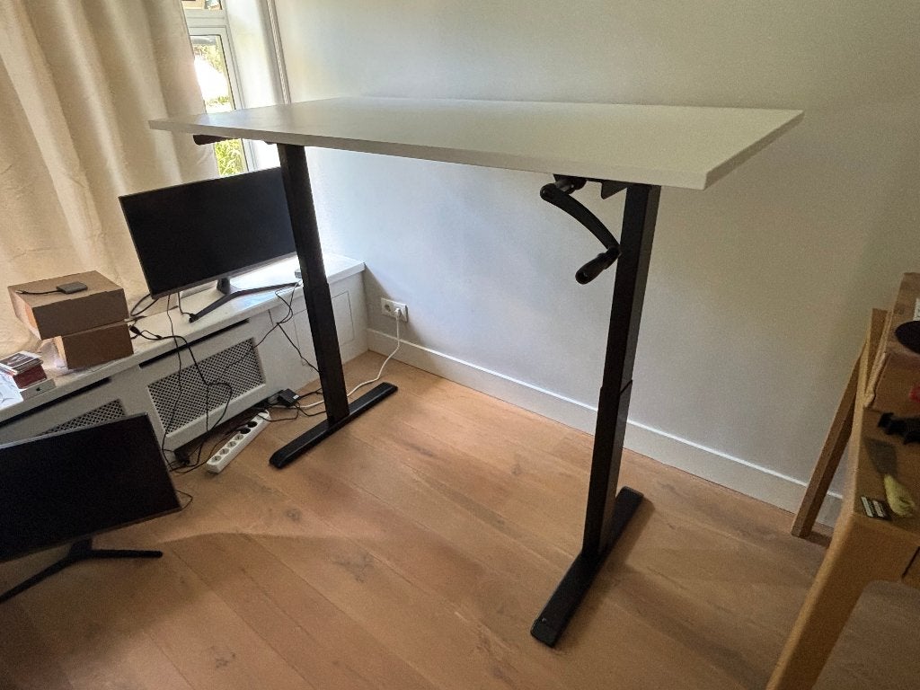 Standing Desk, Huis en Inrichting, Bureaus, Zo goed als nieuw, Stabureau, Overige merken, Modern, Metaal, Wit, In hoogte verstelbaar
