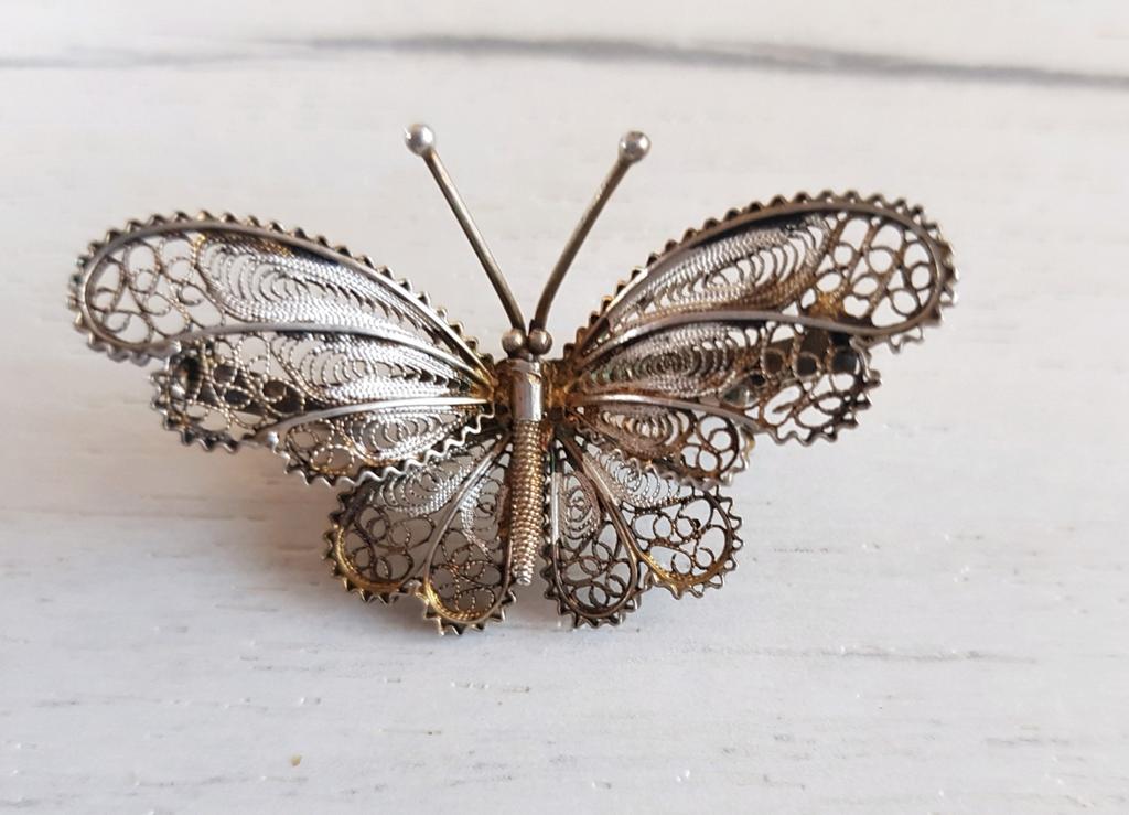 Filigrain grote vlinder broche GEMERKT, Ophalen of Verzenden, Zilver