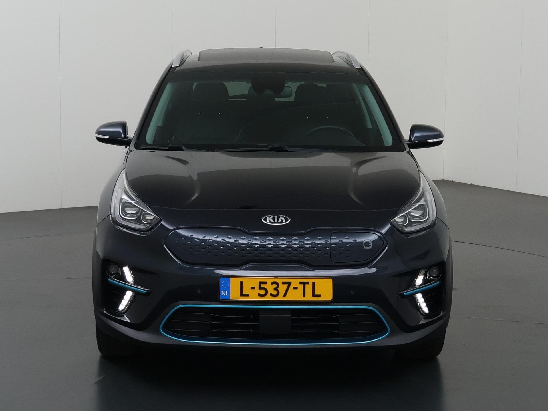Kia e-Niro ExecutiveLine 64 kWh | Schuifdak | Stoel/Stuurver, Auto's, Gebruikt, 1712 kg, Blauw, 64 kWh
