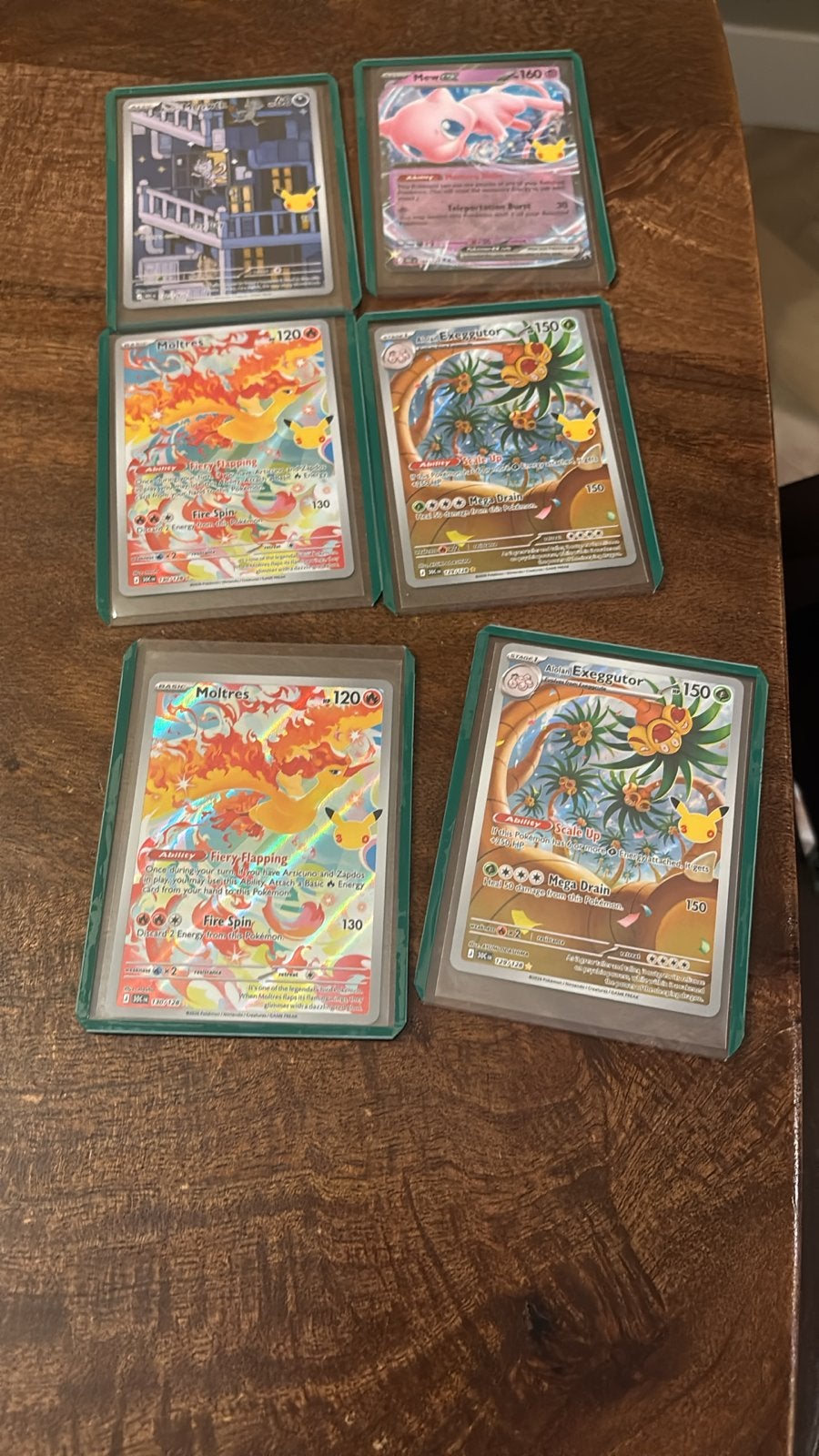 Pokémon Celebrations Kaarten: Mew, Moltres, Exeggutor, Ophalen of Verzenden, Zo goed als nieuw, Meerdere kaarten