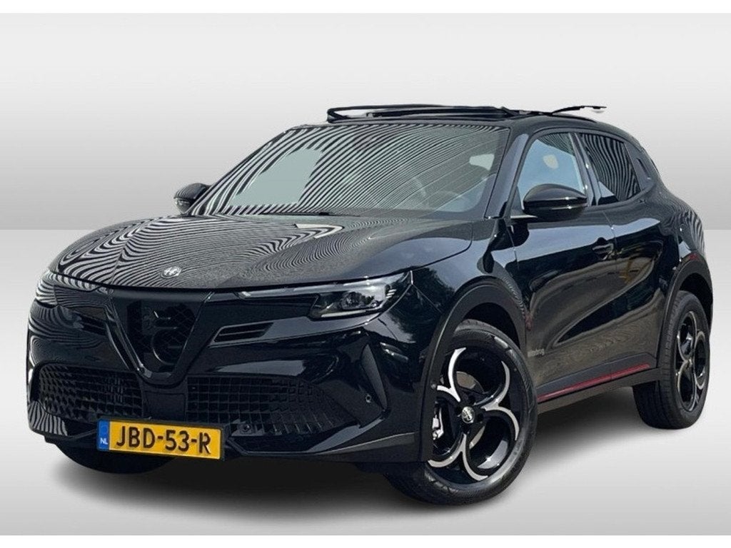 Alfa Romeo Junior 1.2 Turbo Hybrid 4WD Ibrida Q4 | Sportpack, Auto's, Alfa Romeo, Automaat, 145 pk, Gebruikt, 1199 cc
