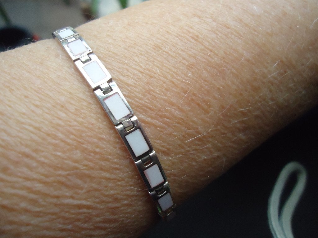 mooie echt zilveren armband witte parelmoer ingelegd 925, Sieraden, Tassen en Uiterlijk, Ophalen of Verzenden, Zo goed als nieuw