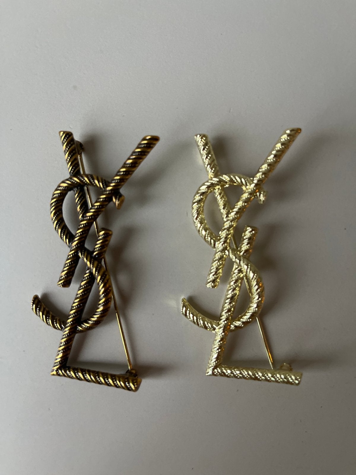 Broche - Stijlvol accessoire voor blazer of tas, Sieraden, Tassen en Uiterlijk, Broches, Overige materialen, 4 tot 7 cm, Nieuw