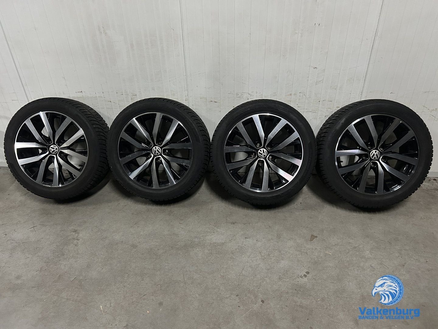 6-7mm! VW Transporter T5 GP T6 T6.1 T7 Multivan Bulli 18 inc, Auto-onderdelen, Banden en Velgen, 18 inch, 255 mm, -, -
