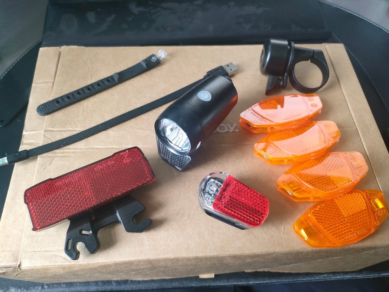 (Cowboy) fiets accessoires: verlichting, bel en reflectoren, Fietsen en Brommers, Ophalen, Verlichtingsset, Nieuw, Oplaadbaar