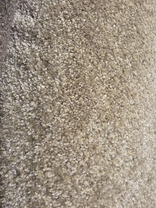 365 x 400 Beige/Geel Unieke Kleur! M13 Tapijtrestant, Beige, Nieuw, Ophalen of Verzenden, Minder dan 10 m²