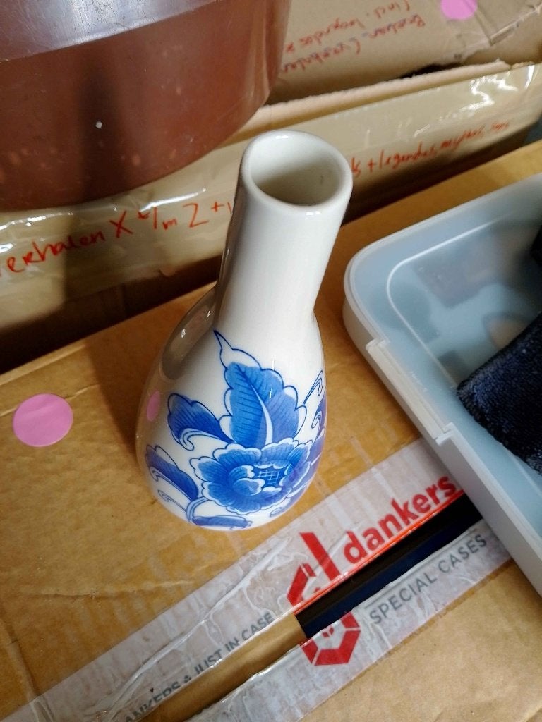 Vaasje, Huis en Inrichting, Ophalen, Wit, Zo goed als nieuw, 20 cm