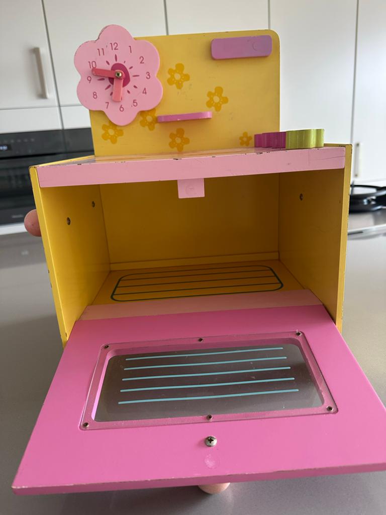 Houten speelkeukentje met oven en kookplaat, Kinderen en Baby's, Speelgoed | Houten speelgoed, Ophalen of Verzenden, Gebruikt
