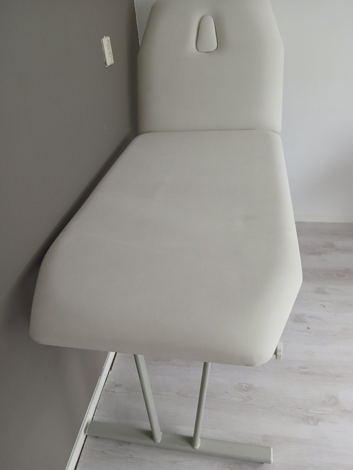 esthetix massage/behandeltafel en  knierol, Ophalen, Zo goed als nieuw, Massagetafel