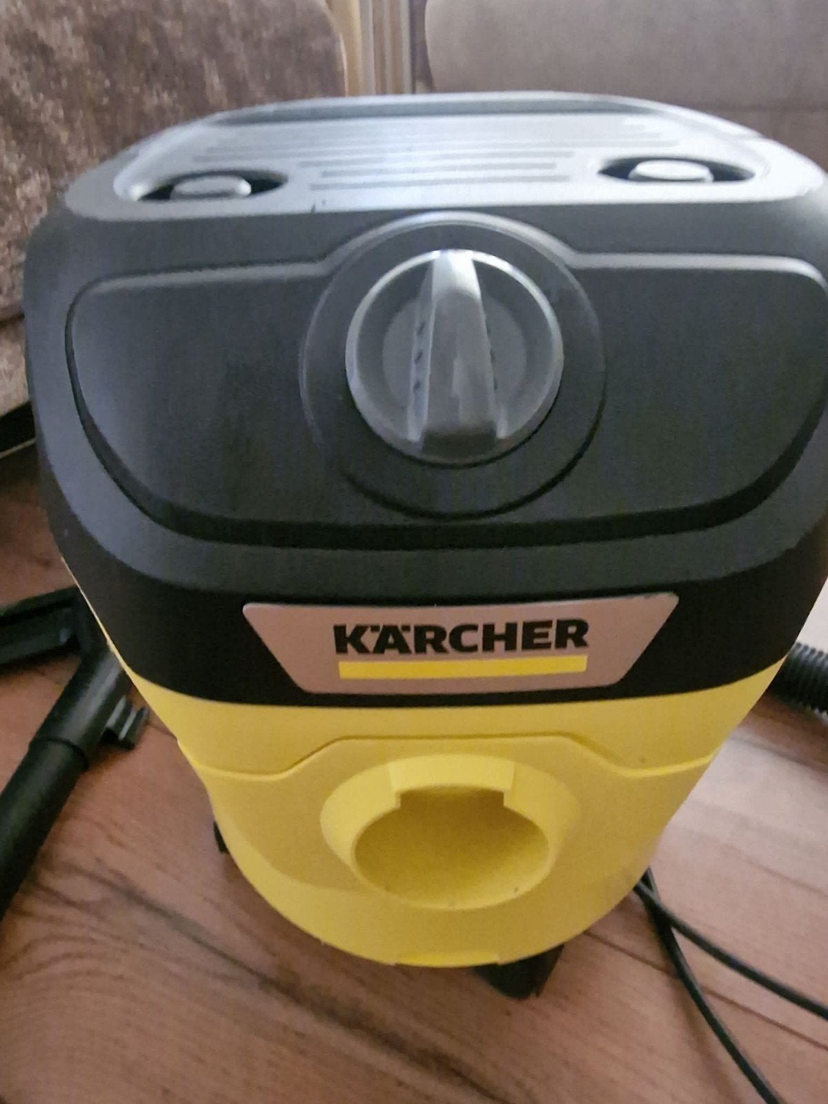 Kärcher Nat- en Droogzuiger - Krachtige Alleszuiger, Inclusief accessoires, Gebruikt, Kärcher, Ophalen of Verzenden