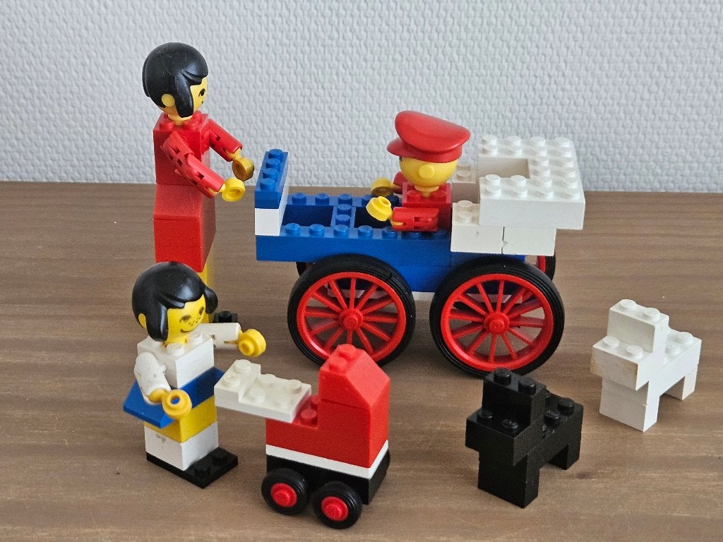 Lego nr. 254 - Homemaker - Family - Moeder met kinderwagen., City, Lego, Ophalen of Verzenden, Zo goed als nieuw