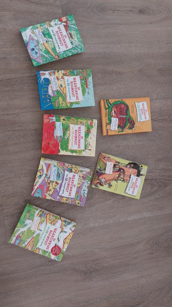 De Waanzinnige Boomhut serie - 7 boeken, Ophalen of Verzenden, Gelezen, Andy Griffiths, Fictie algemeen