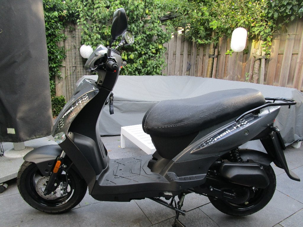 Kymco Agility FR E5+, Ophalen, Maximaal 45 km/u, Zo goed als nieuw, 50 cc