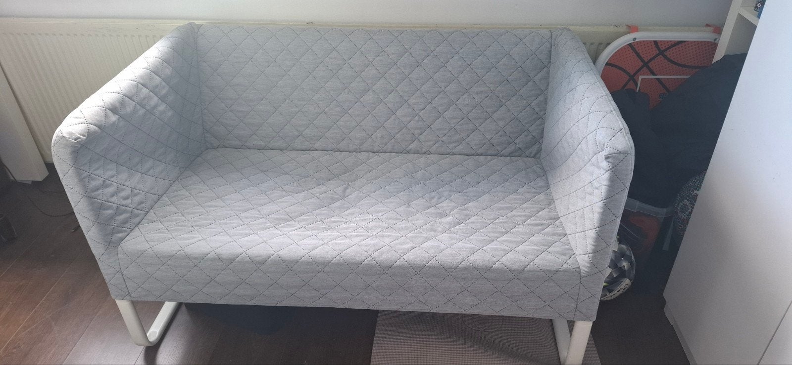 Gratis ikea bankje, hoes is wasbaar, Huis en Inrichting, Ophalen, Gebruikt, Tweepersoons, 75 tot 100 cm