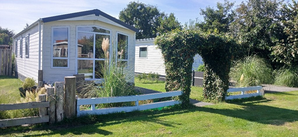 Te koop: chalet aan de Noord-Hollandse kust op recreatiepark, Chalet, Verkoop zonder makelaar, Noord-Holland, 2 slaapkamers