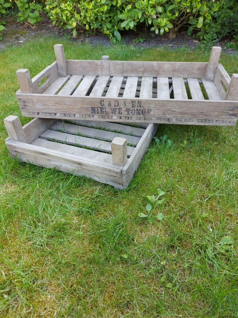 Houten kratjes decoratie, Ophalen