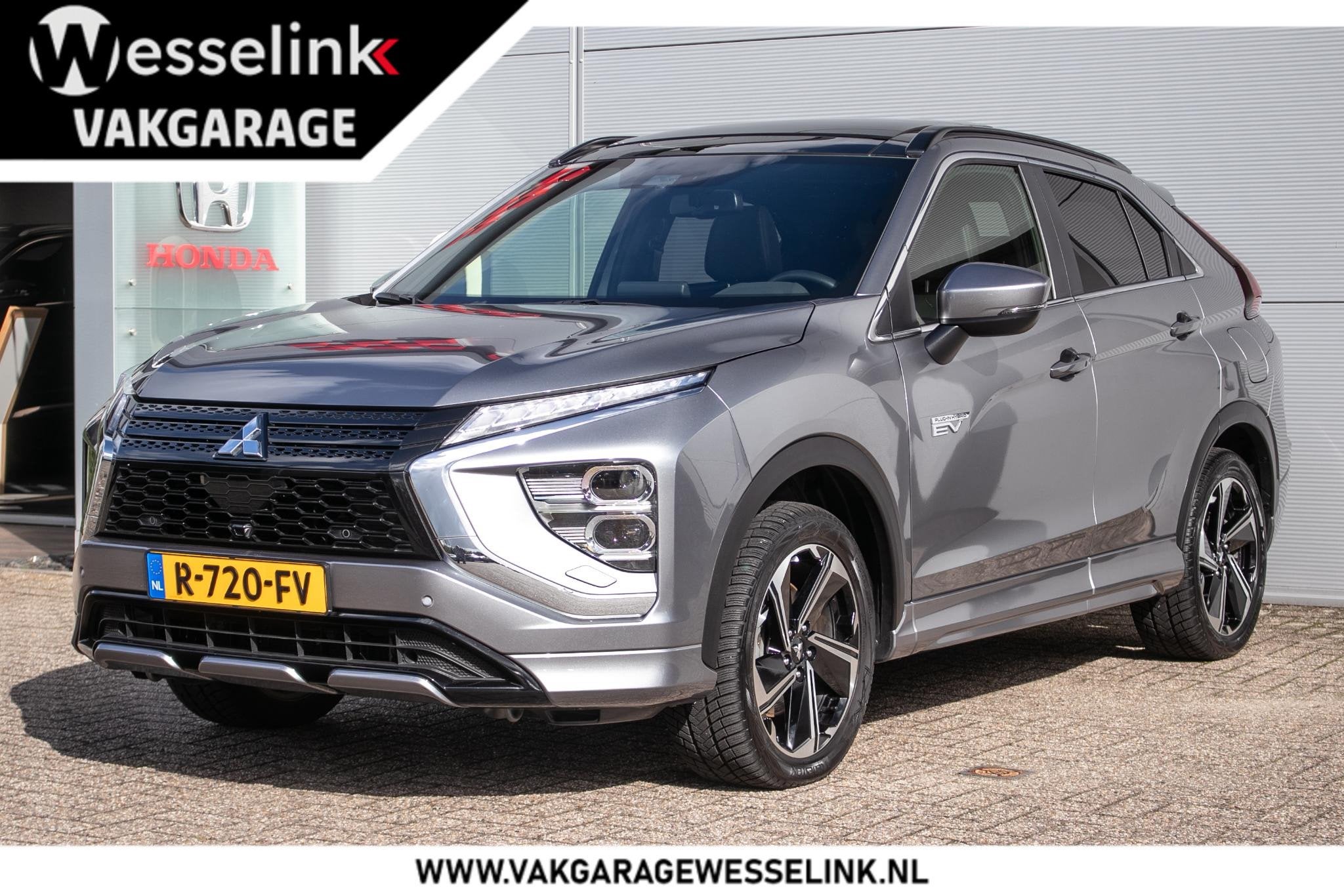 Mitsubishi Eclipse Cross 2.4 PHEV Prestige - Schuif/kantelda, Auto's, Automaat, 14 kWh, Euro 6, 4 cilinders