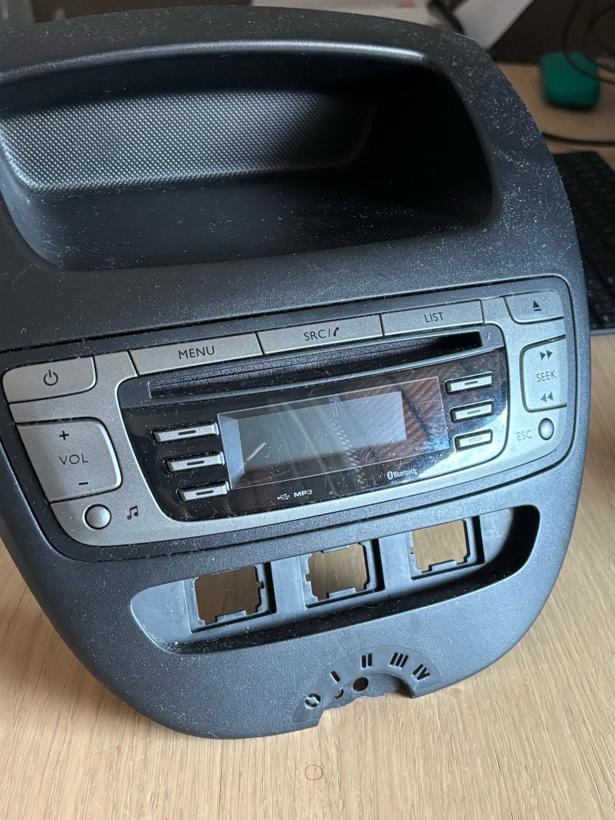 Pioneer Autoradio met Bluetooth voor C1/107/Aygo, Ophalen of Verzenden, Zo goed als nieuw