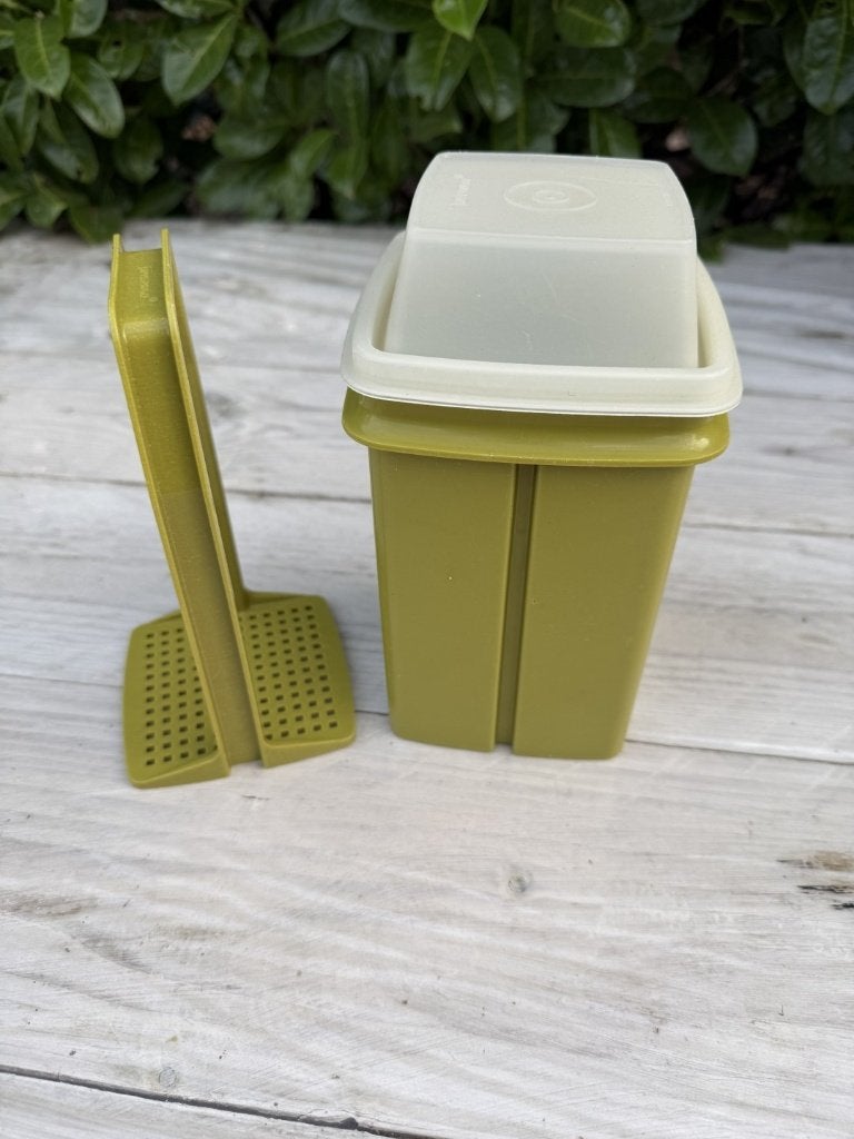 Tupperware augurken/olijvenpot/zuurpot, Gebruikt, Zuurpot, Ophalen of Verzenden, Lekvrij