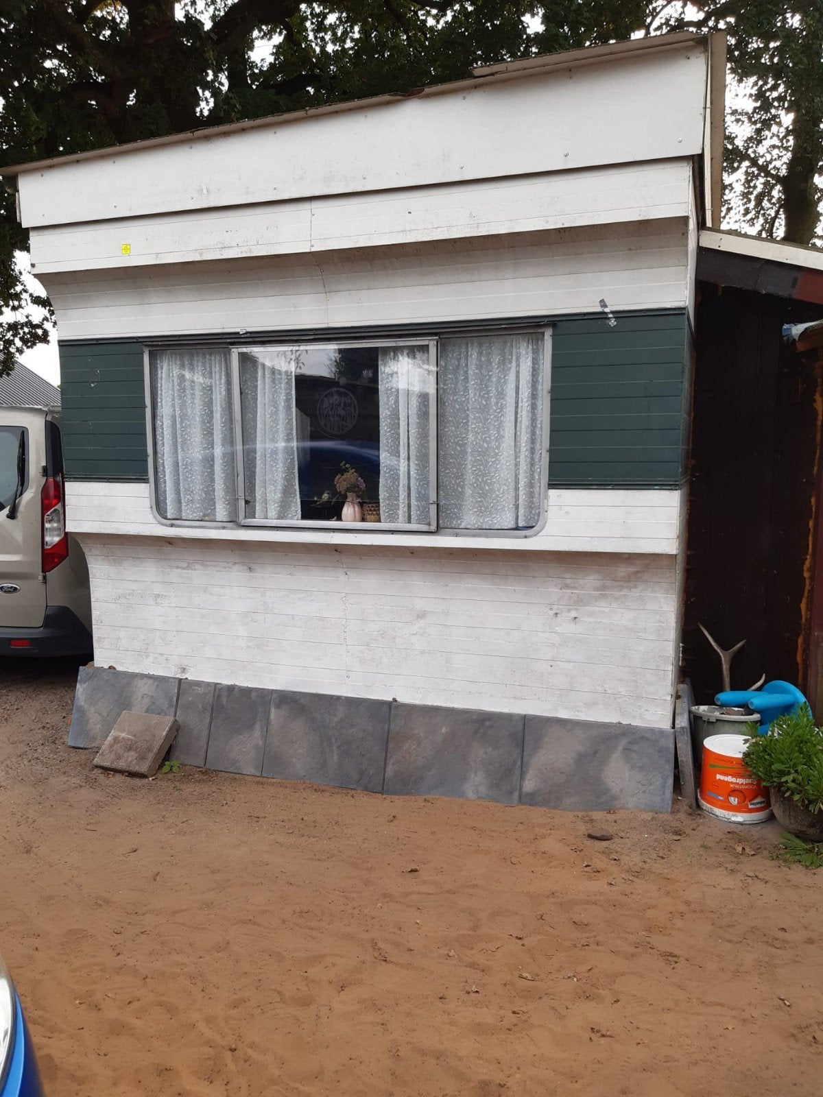 Stacaravan nood woonruimte te koop, Ophalen