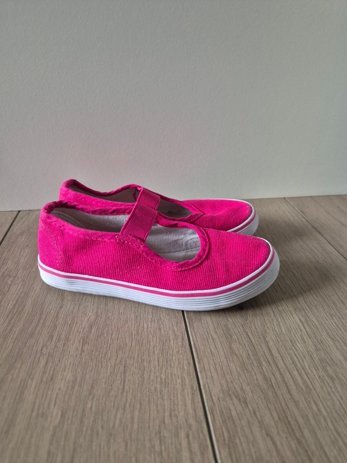 Chicane gymschoenen sportschoenen dansschoenen roze mt 29, Meisje, Sportschoenen, Nieuw, Ophalen of Verzenden