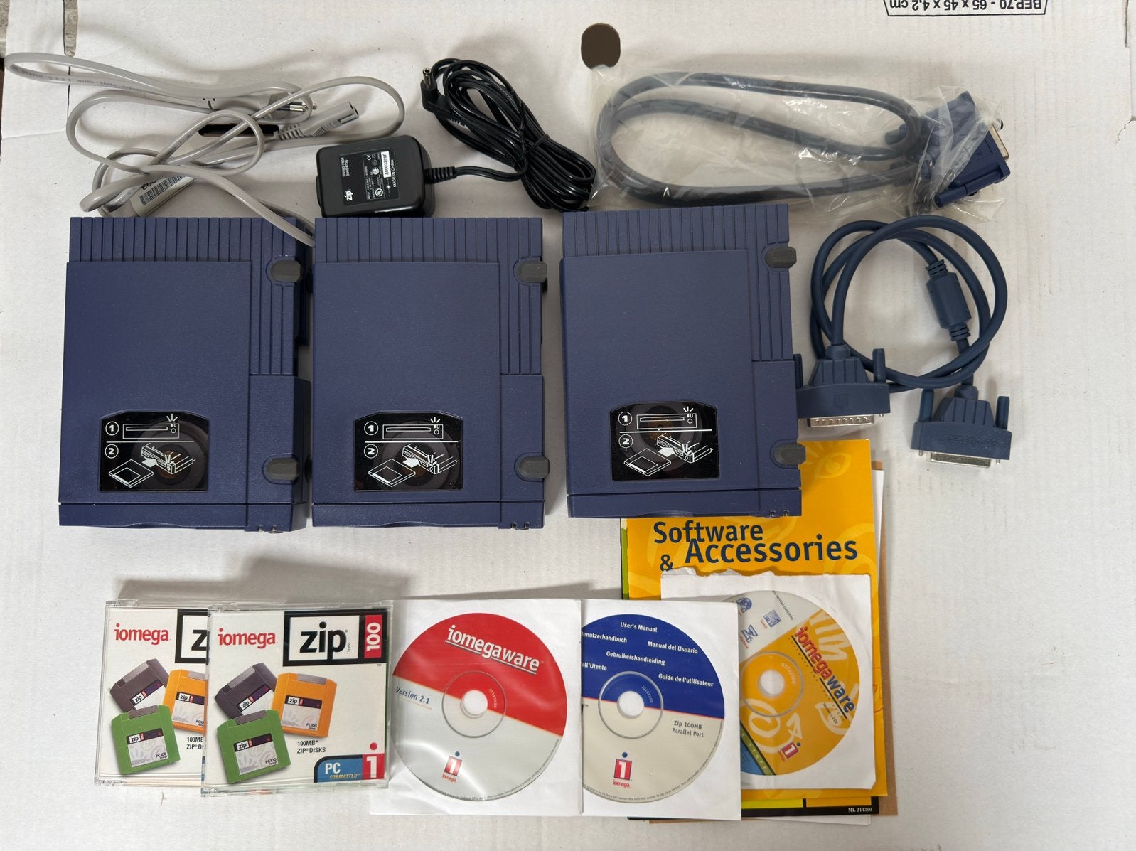 Iomega Zip drive 100 Lot ongetest 3stuks incl software etc, Ophalen of Verzenden, Nvt, Nvt, Nvt