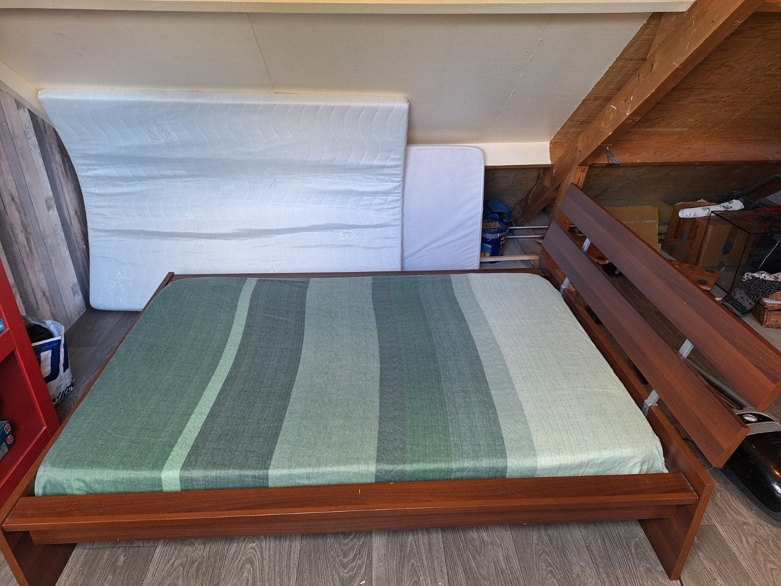 IKEA Tweepersoonsbed 140x200 cm met lattenbodem, Ophalen, Gebruikt, Bruin, Tweepersoons