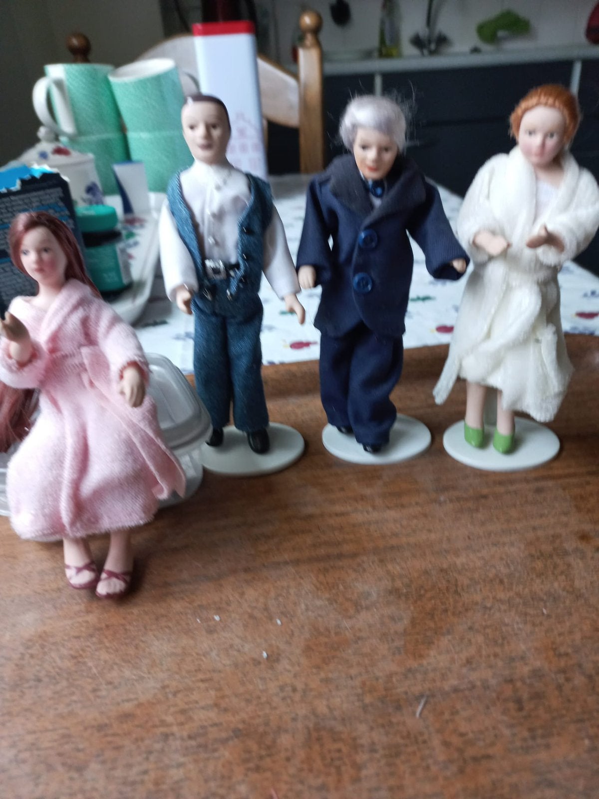 Popjes, Ophalen, Zo goed als nieuw, Poppenhuis