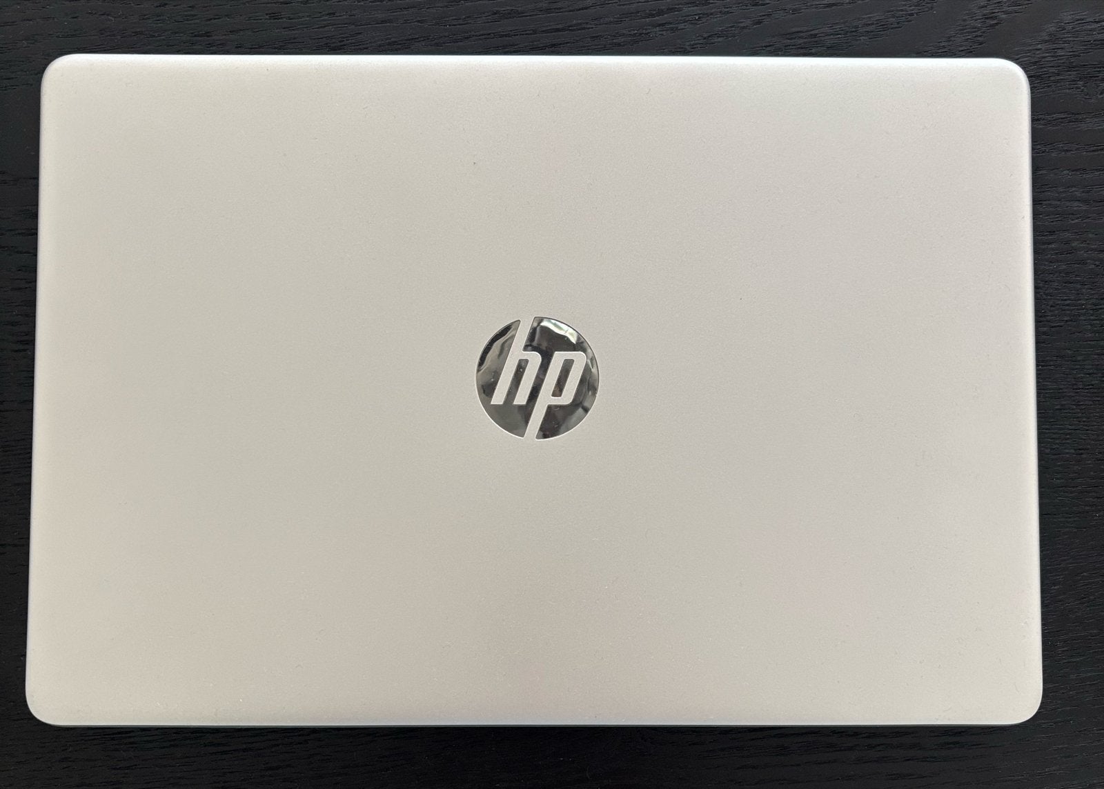 HP Laptop met AMD Ryzen 5 5000 Series Processor, 16 GB RAM, Ophalen, Met videokaart, 2 tot 3 Ghz, Zo goed als nieuw