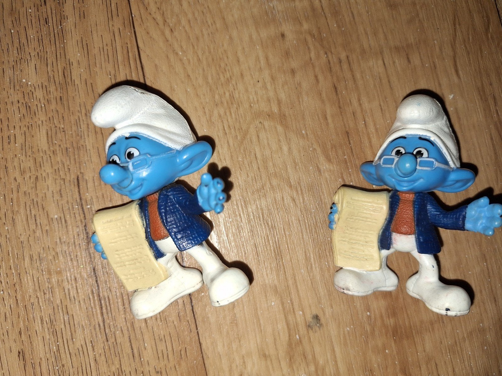 2 x Brilsmurf figuurtje - Vintage Smurfen verzamelobject, Verzamelen, Ophalen of Verzenden, Gebruikt, Brilsmurf, Poppetje, Figuurtje of Knuffel