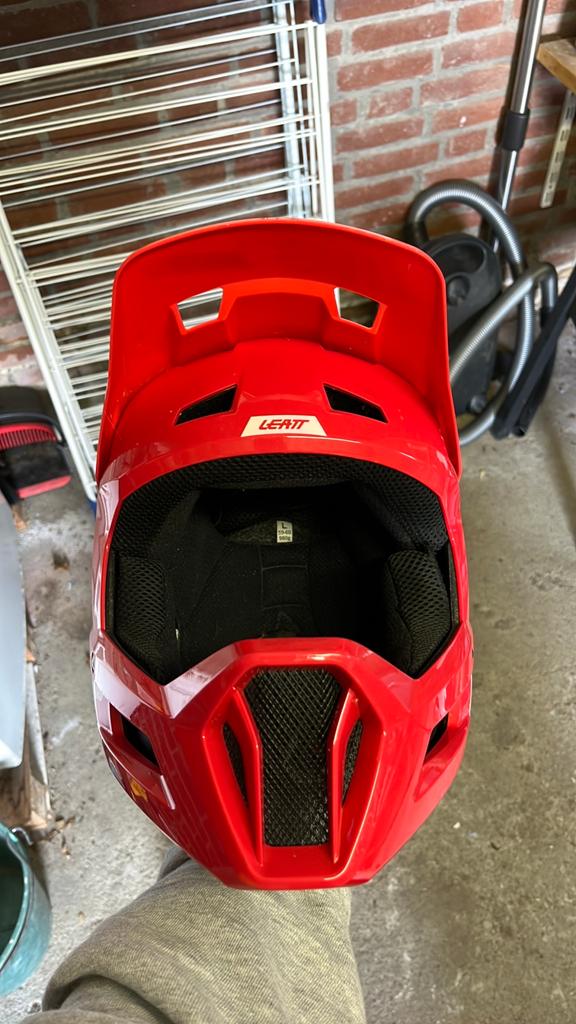 Leatt mtb helm, Fietsen en Brommers, Fietsaccessoires | Fietshelmen, Ophalen of Verzenden, Zo goed als nieuw