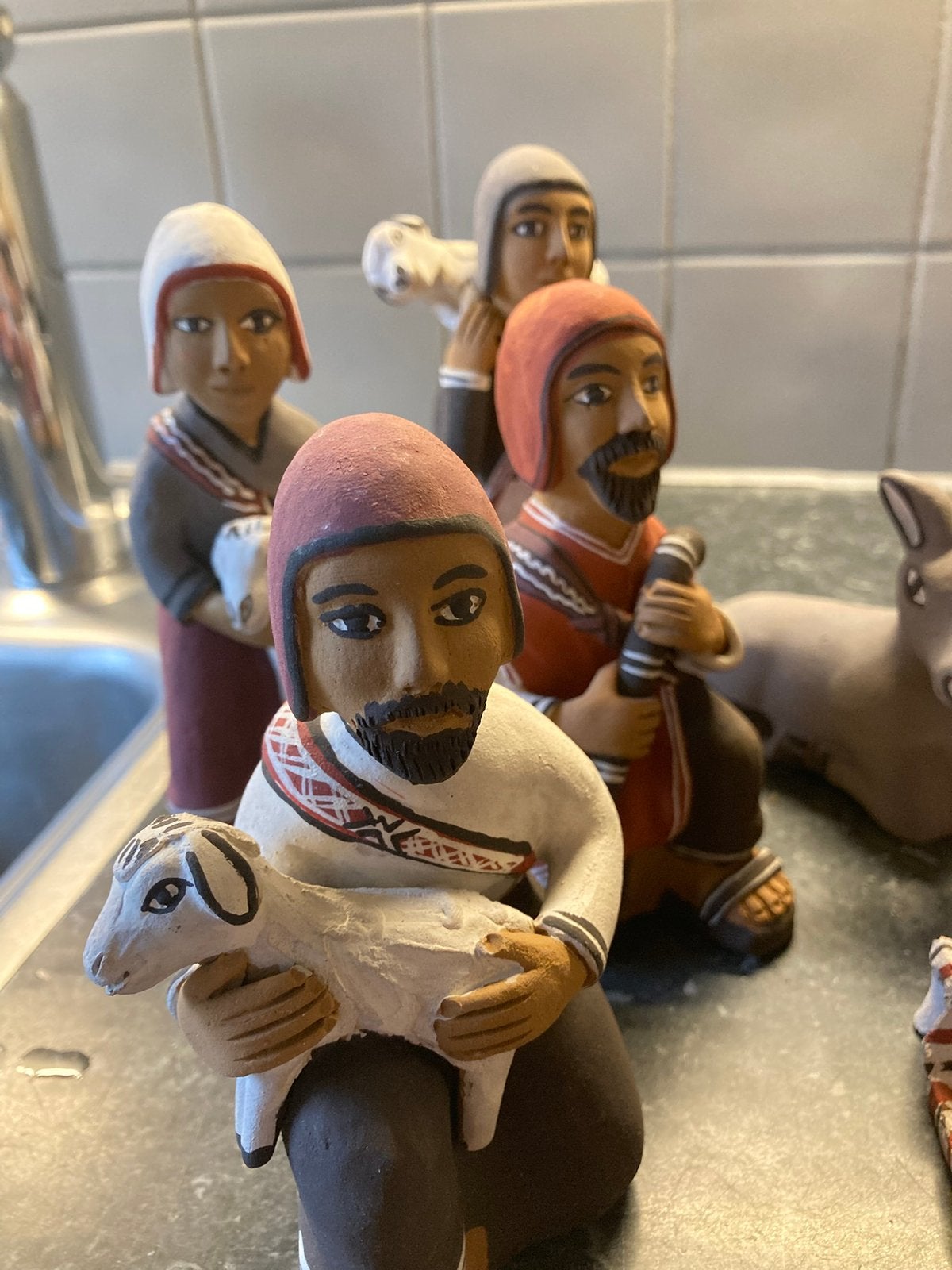 12 delig stenen originele Peruaanse kerststalfigutrn  15 cm, Ophalen, Beeld(je)