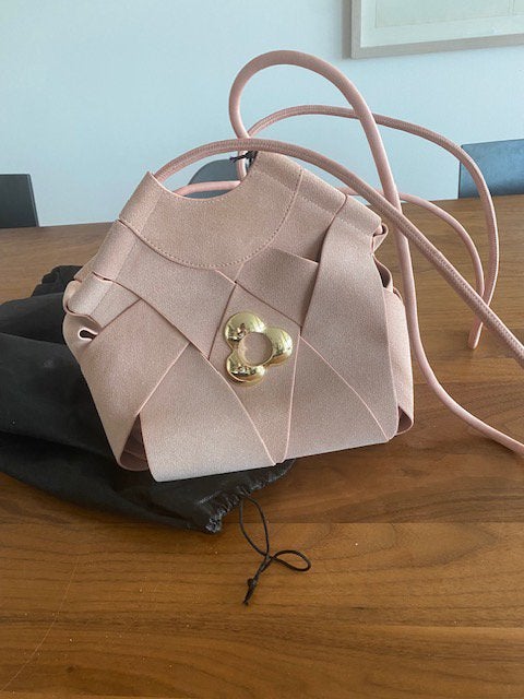 Lederen gevlochten handtas, Sieraden, Tassen en Uiterlijk, Ophalen of Verzenden, Nieuw, Roze, Handtas