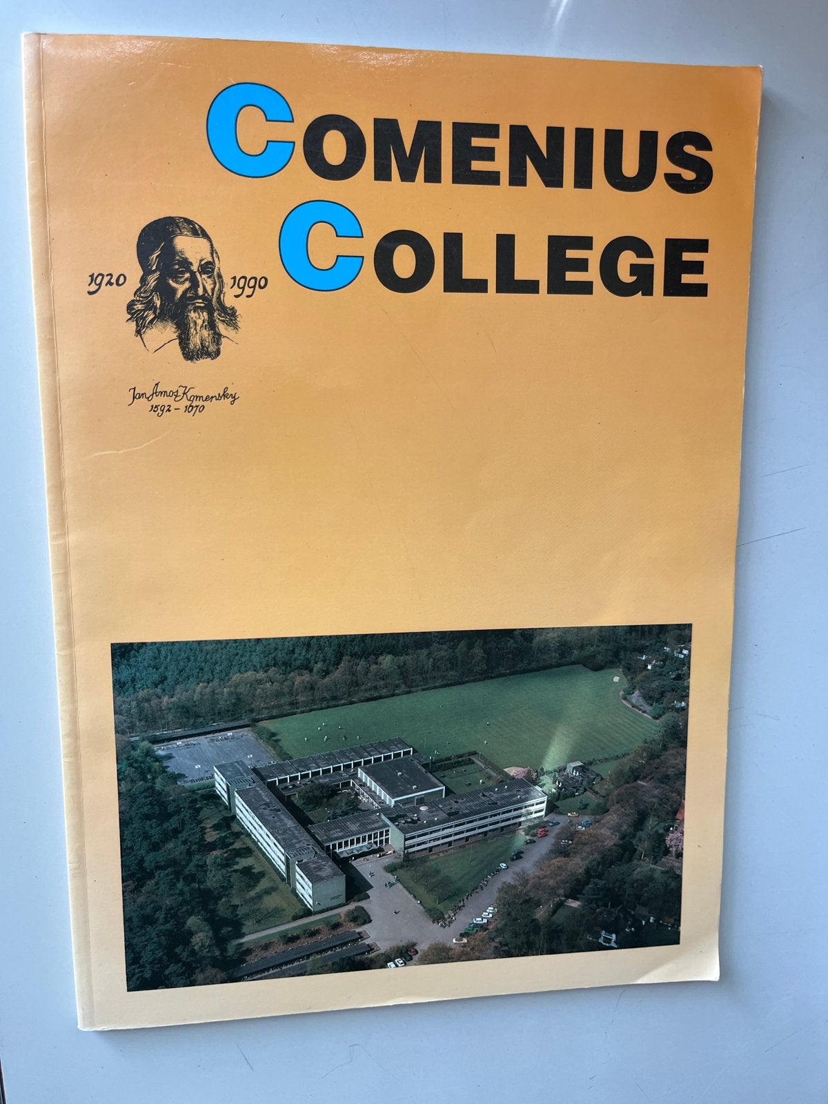 Comenius College Gedenkboek 1920-1990, Boeken, Ophalen of Verzenden, Gamma, Gelezen, Niet van toepassing