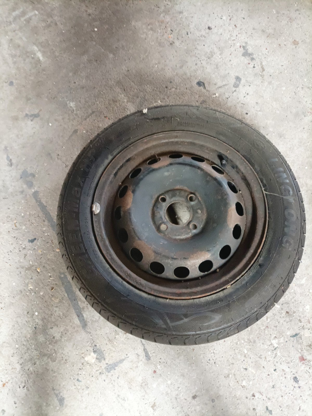 Te koop allerlei velgen, Ophalen