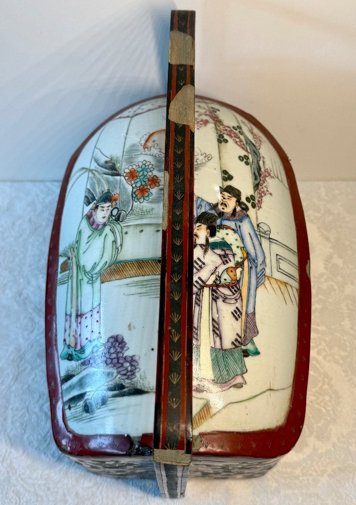 Antieke Chinese trouwdoos/lakdoos met porseleinen deksel, Ophalen of Verzenden