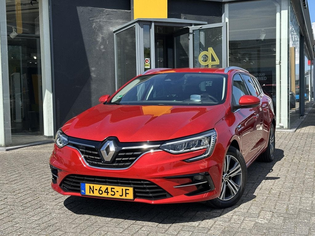 Renault Mégane Estate TCe EDC 140 Intens | AUTOMAAT l Deale, Stof, Gebruikt, Euro 6, 4 cilinders