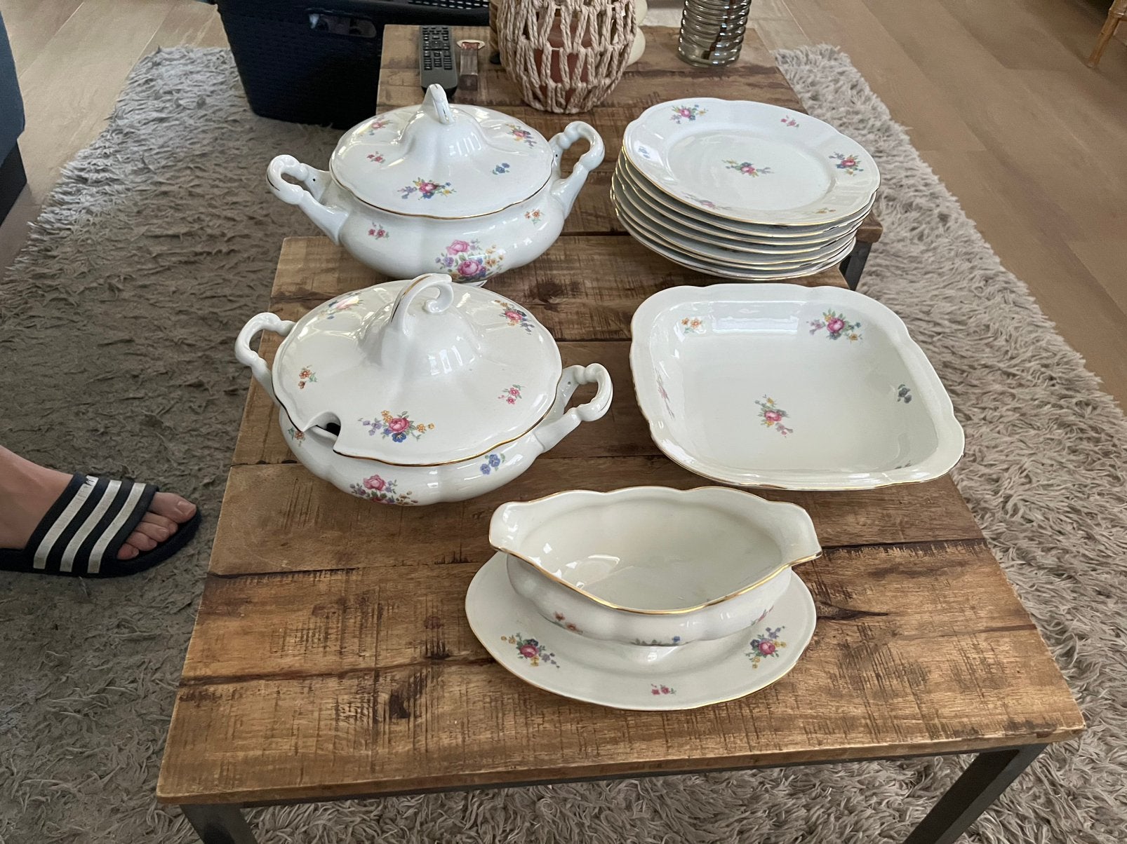 Servies, Ophalen