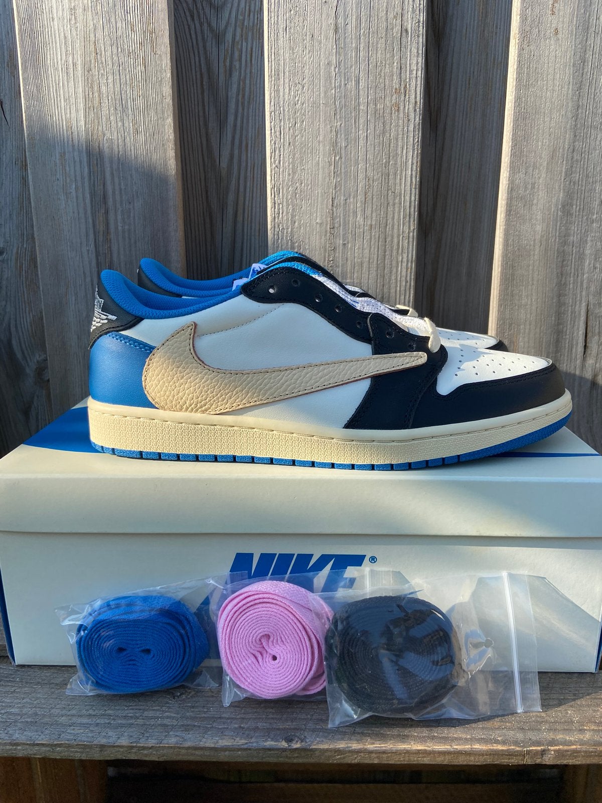 Nike Air Jordan 1 Low OG SP Travis Scott Fragment | 36 TM 47, Blauw, Nieuw, Ophalen of Verzenden, Sneakers of Gympen