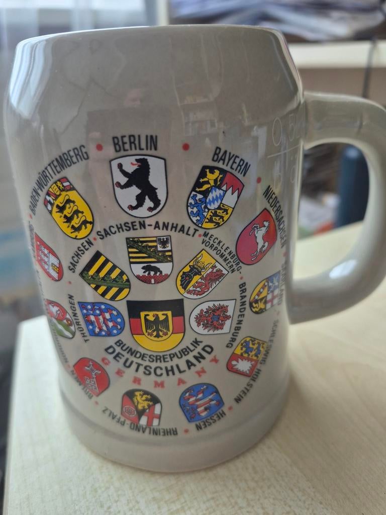 Vintage Duitse Bierpul met Wapens van deelstaten, Antiek en Kunst, Ophalen of Verzenden