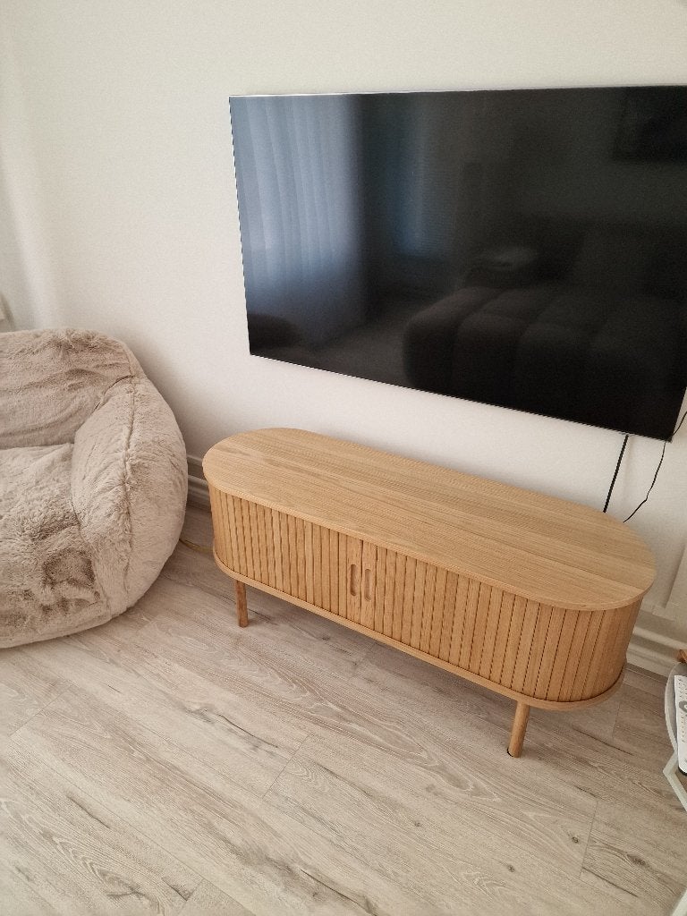Tv meubel, Ophalen, 100 tot 150 cm, Eikenhout, Zo goed als nieuw