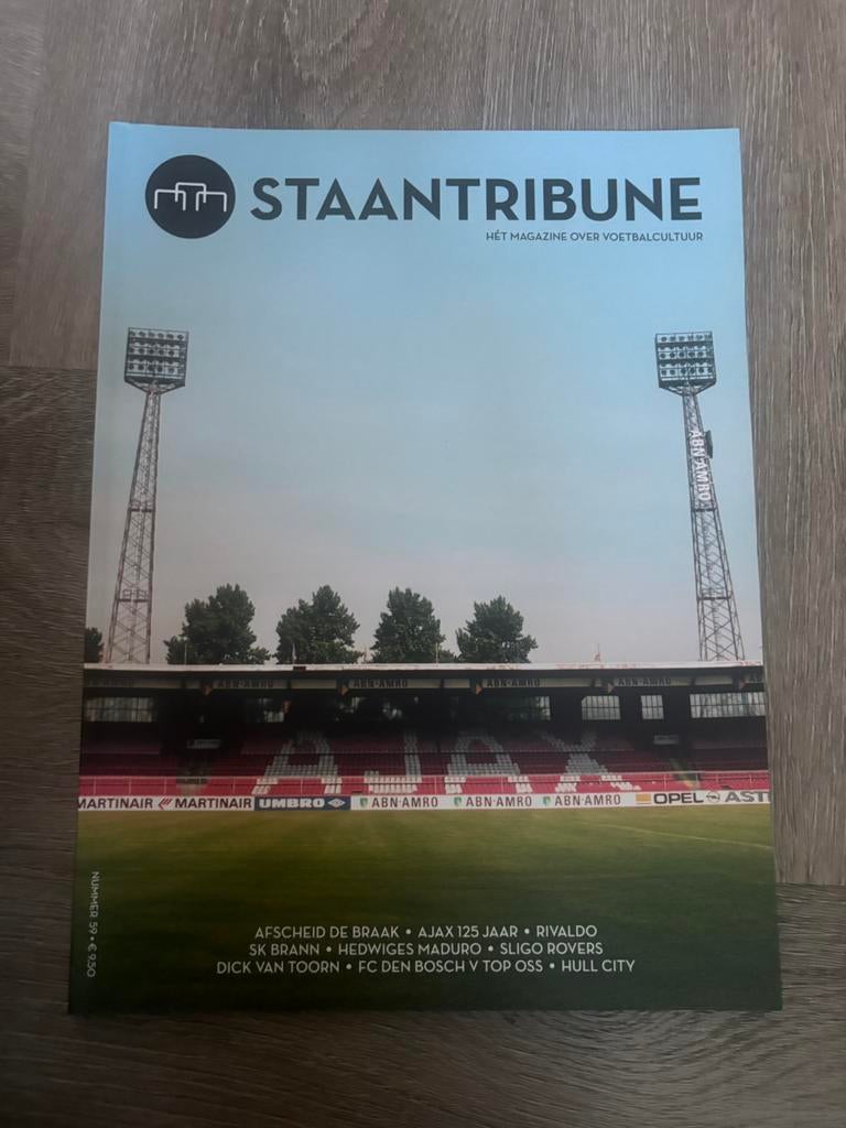 Staantribune Magazine NR 59, Verzamelen, Ophalen of Verzenden, Zo goed als nieuw, Boek of Tijdschrift