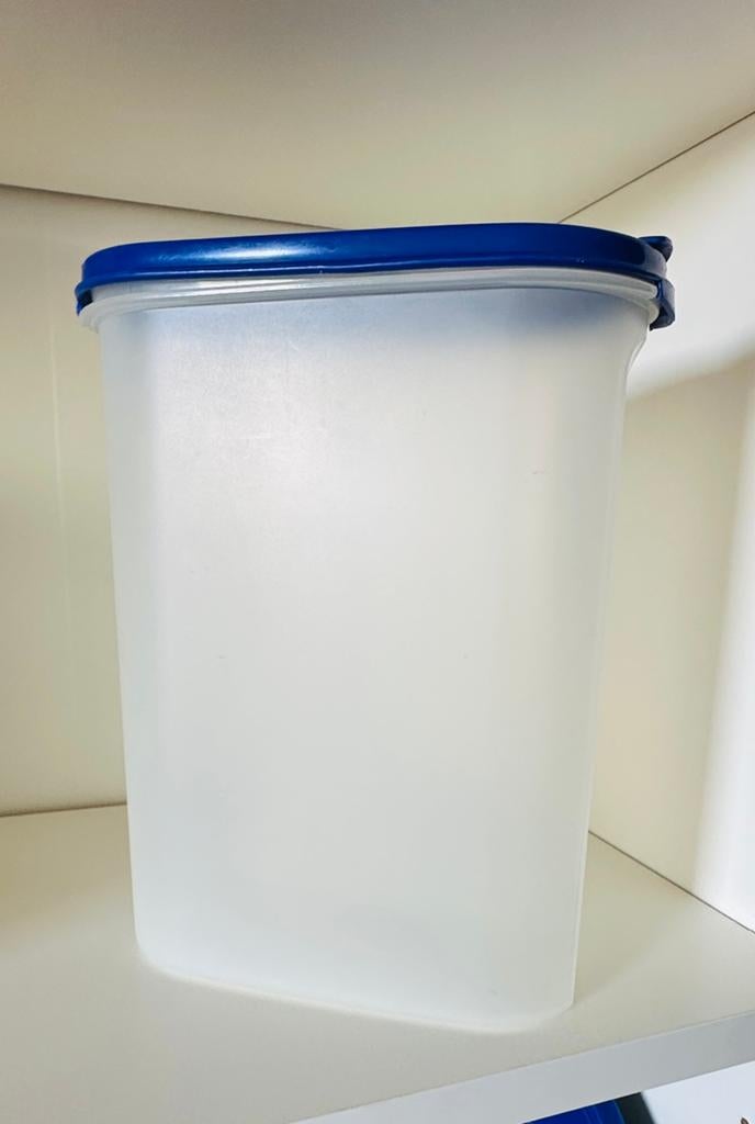 Tulperware ruimtespaarder 2.3 liter, Ophalen of Verzenden, Zo goed als nieuw, Overige typen