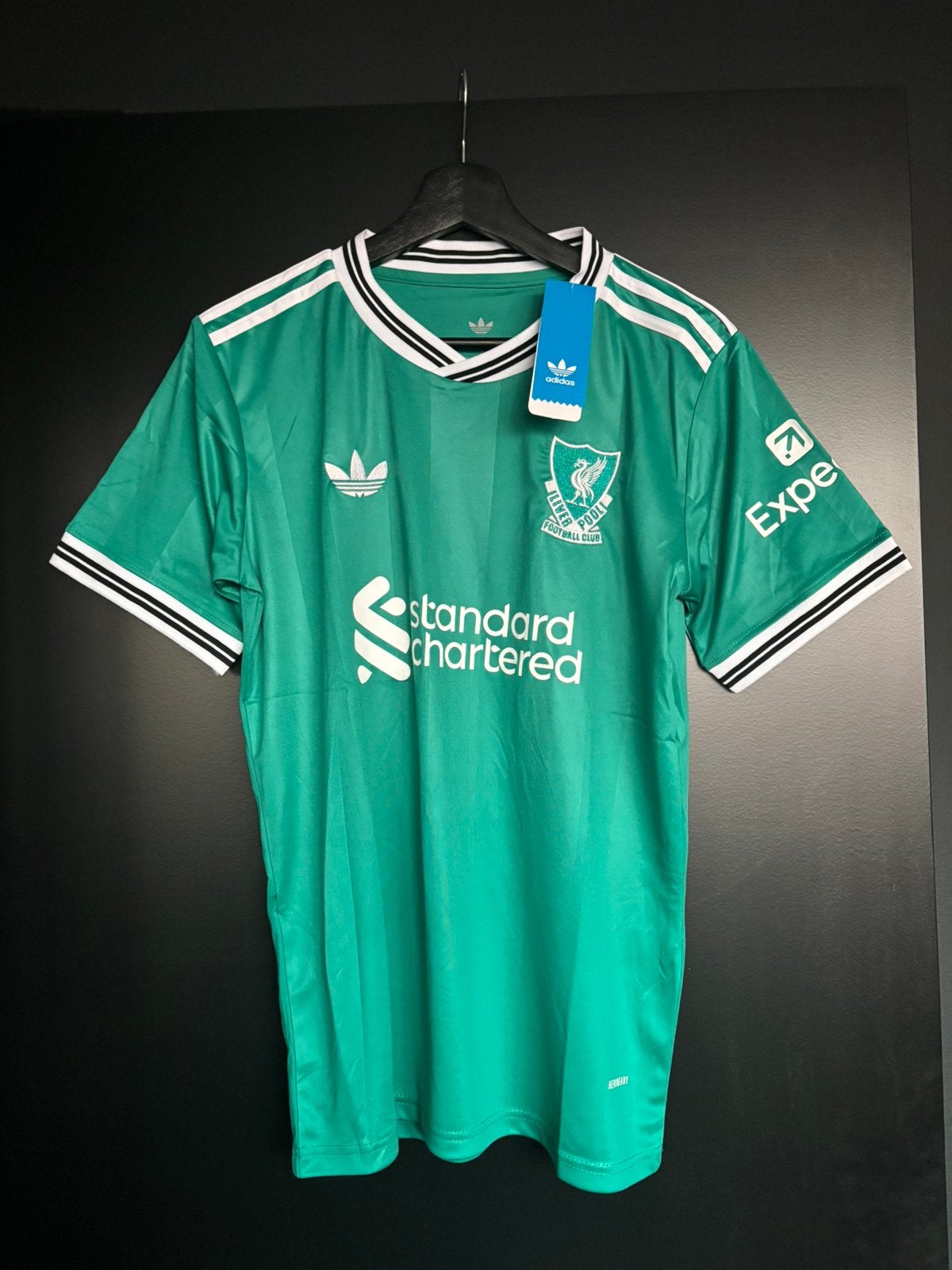 Liverpool 2026 uitshirt, Maat M, Ophalen of Verzenden, Nieuw, Shirt