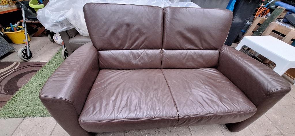 Inhouse lederen 2 zits bank ( GRATIS ), Ophalen, Gebruikt, 150 tot 200 cm, Tweepersoons