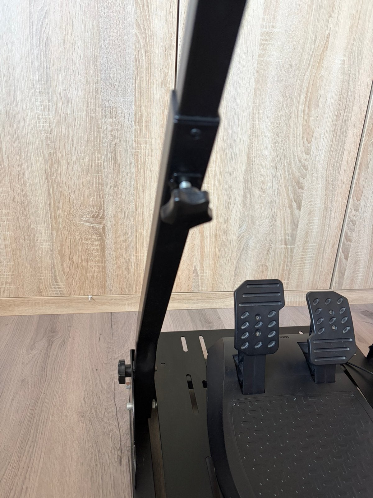Foto 6 van Wheel stand & Trustmaster T80 | PC/PS5/PS4/PS3