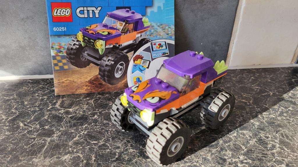 Lego City 60251 Stoere monstertruck compleet mooi set., City, Lego, Ophalen of Verzenden, Zo goed als nieuw