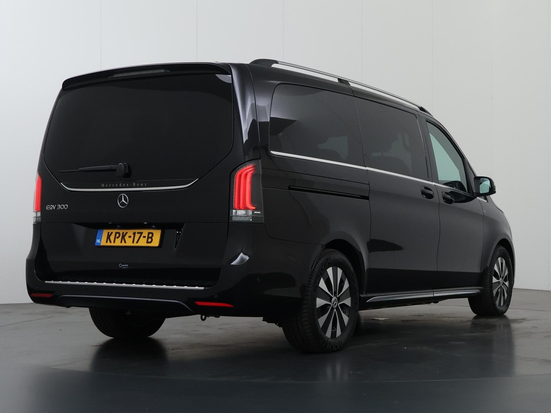 Mercedes-Benz EQV 300 L2 | AVANTGARDE | 90 kWh | AIRMATIC |, Auto's, Mercedes-Benz, Gebruikt, 365 km, 2525 kg, 7 stoelen